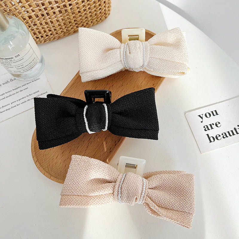 Colette Pearl Bow Claw Clip