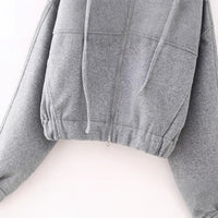 Women’s Gray Zip-Up Cotton Hoodie with Oversized Fit – Cropped Fall Layering Piece