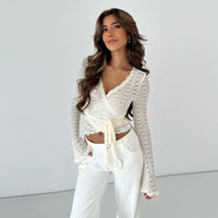 Women’s V Neck Wrap Long Sleeve Crop Top Exposed Waist Knit Style