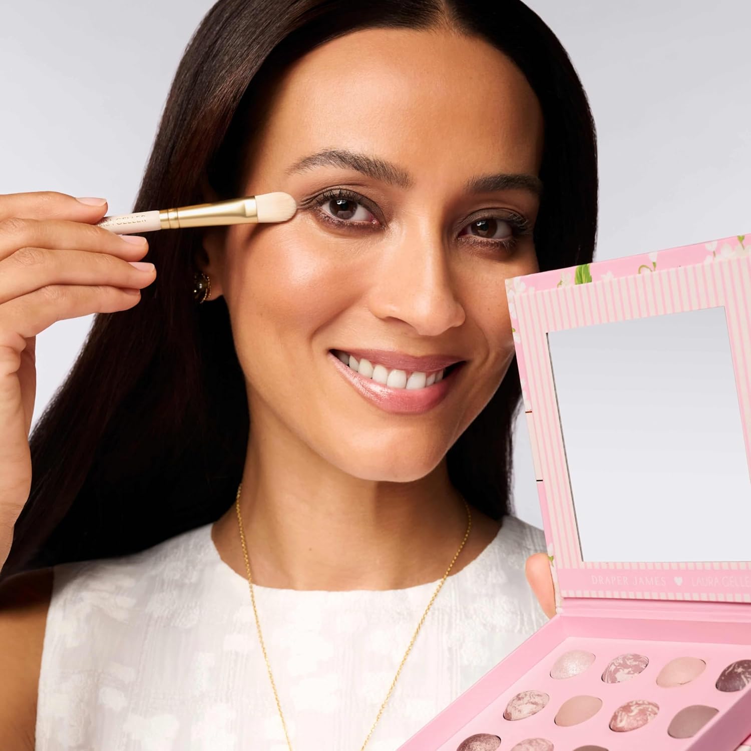 Laura Geller New York Dual-Ended Eyeshadow Brush Limited Edition Draper James Design