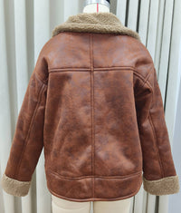 Women’s Camel Faux Shearling Jacket – Lined Winter Coat with Collar and Pockets