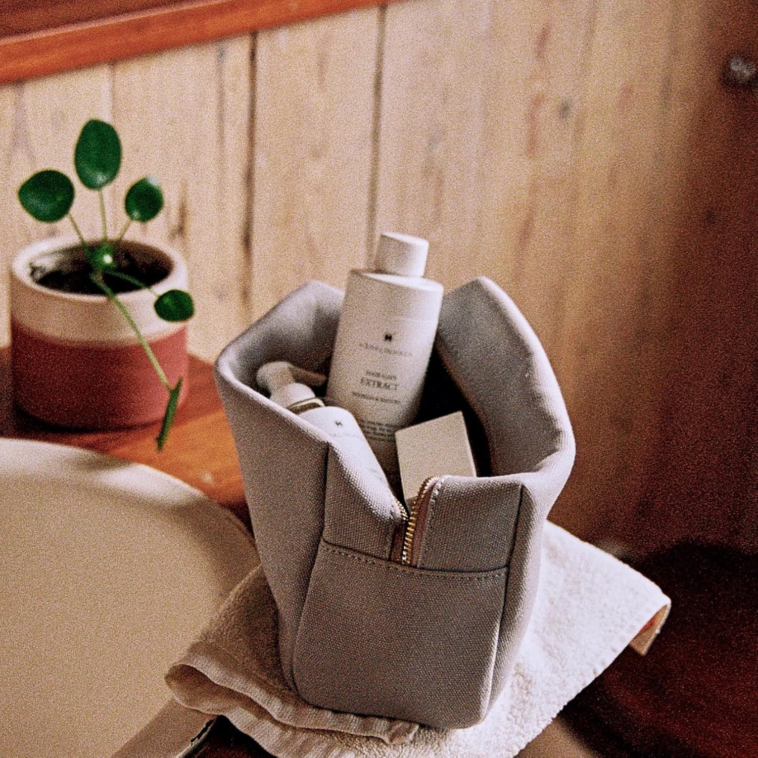 Harklinikken Warm Gray Cotton Toiletry Bag Gold Hardware