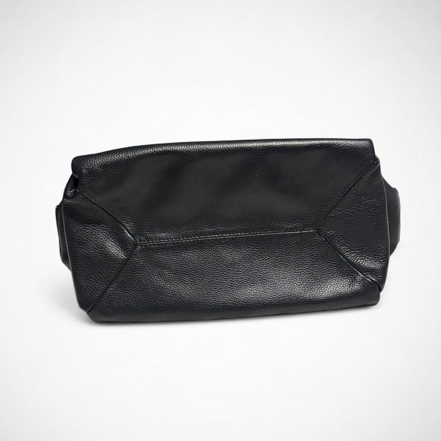 Women’s Banana Republic Soft Leather Small Duffel Handbag – Classic Everyday (Pre-owned)