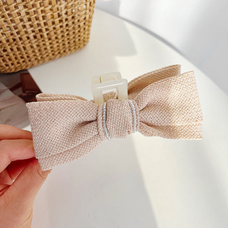 Colette Pearl Bow Claw Clip
