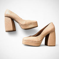 Katy Perry “Uplift” Croc-Embossed Platform Pumps – Nude Block Heels Size 6 (Pre-owned)