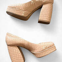 Katy Perry “Uplift” Croc-Embossed Platform Pumps – Nude Block Heels Size 6 (Pre-owned)