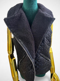 Women’s WHBM Quilted Faux Shearling Vest with Zipper Pockets (Pre-owned)