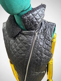 Women’s WHBM Quilted Faux Shearling Vest with Zipper Pockets (Pre-owned)