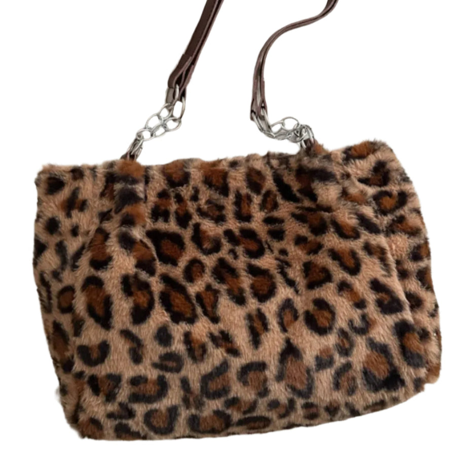 bbb744e2-4da5-43b3-8814-db7af3ba1f98-Max